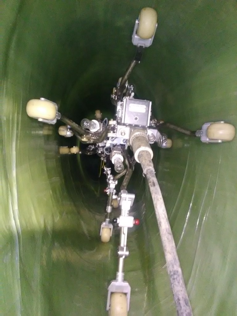 Introduction du train de lampe avant la mise en pression pour réaliser la polymérisation - Double Noyau avec extention ovoïde DN1300